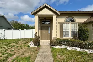 5333 Casa Nueva Dr, New Port Richey, FL 34655 - Photo 1