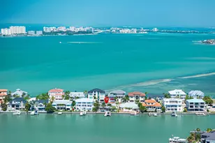 31 N Pine Cir, Belleair, FL 33756 - Photo 71