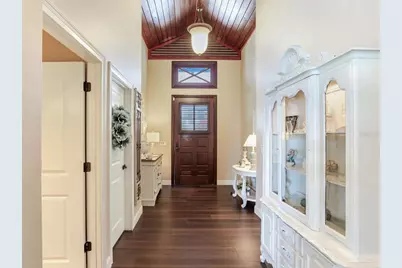 31 N Pine Circle, Belleair, FL 33756 - Photo 11