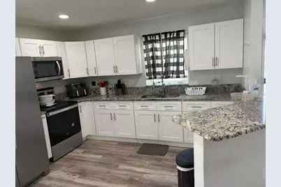 3706 N 57th Street, Tampa, FL 33619 - Photo 5