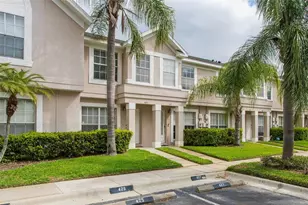 425 Kensington Lake Cir, Brandon, FL 33511 - Photo 3