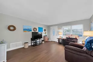 4526 101st Ave N, Pinellas Park, FL 33782 - Photo 13