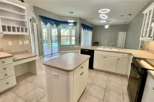 2049 Larissa Ct, Trinity, FL 34655 - Photo 13