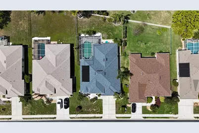 2049 Larissa Court, Trinity, FL 34655 - Photo 7