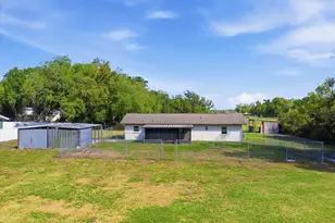 1601 Joe McIntosh Rd, Plant City, FL 33565 - Photo 37