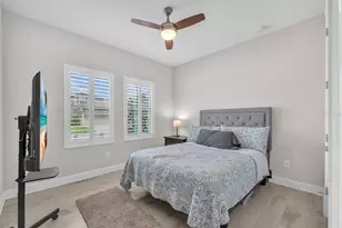 14615 Red Castle Ave, Lithia, FL 33547 - Photo 15