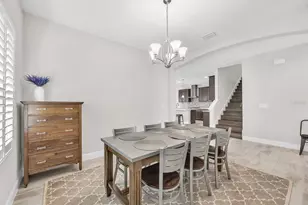 14615 Red Castle Ave, Lithia, FL 33547 - Photo 5
