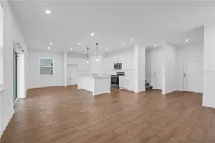 10104 Morning Meadowlark Trl, Parrish, FL 34219 - Photo 7