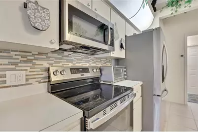 2353 Summercrest Lane, Spring Hill, FL 34606 - Photo 11