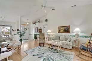 2353 Summercrest Ln, Spring Hill, FL 34606 - Photo 5