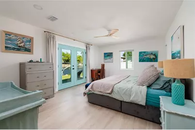 9298 Sun Isle Drive NE, Saint Petersburg, FL 33702 - Photo 9