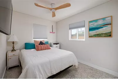 9298 Sun Isle Drive NE, Saint Petersburg, FL 33702 - Photo 25