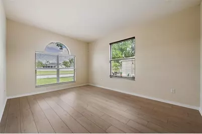 22536 Magnolia Trace Boulevard, Lutz, FL 33549 - Photo 9