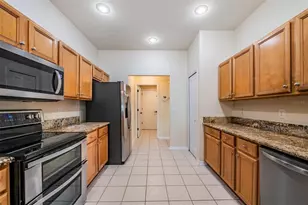 22536 Magnolia Trace Blvd, Lutz, FL 33549 - Photo 19