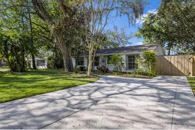 815 W Lowry Lane, Tampa, FL 33604 - Photo 5