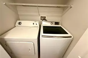 4710 Ashburn Pond Way, Tampa, FL 33610 - Photo 19