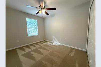 4710 Ashburn Pond Way, Tampa, FL 33610 - Photo 15