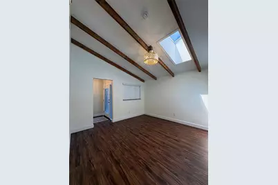 8434 Boxwood Drive, Tampa, FL 33615 - Photo 7