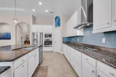 5204 Sparrowglen Place, Lithia, FL 33547 - Photo 11