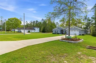 47 Village Center Dr, Homosassa, FL 34446 - Photo 7