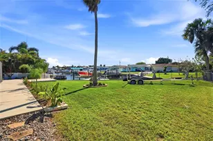 5015 Pelican Dr, New Port Richey, FL 34652 - Photo 23