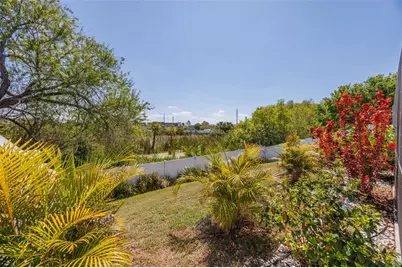 5223 Clover Mist Drive, Apollo Beach, FL 33572 - Photo 39