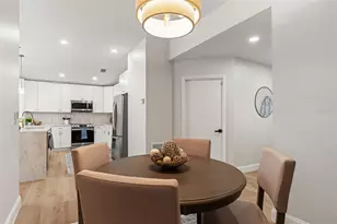 10221 N Woodmere Rd, Tampa, FL 33617 - Photo 11