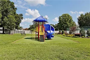 1211 Dew Bloom Rd, Brandon, FL 33511 - Photo 23