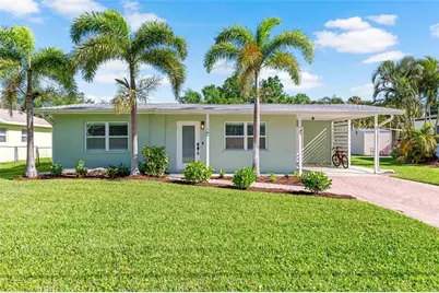 1816 7th Street W, Palmetto, FL 34221 - Photo 1