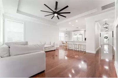 16007 Loneoak View Drive, Lithia, FL 33547 - Photo 11