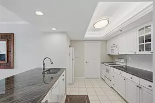 6372 Palma Del Mar Blvd S, Saint Petersburg, FL 33715 - Photo 5