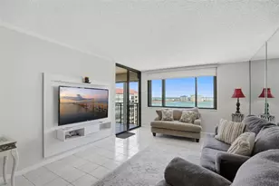 6372 Palma Del Mar Blvd S, Saint Petersburg, FL 33715 - Photo 11