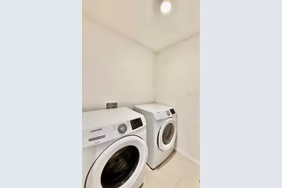 1026 Golden Shiner Avenue, Ruskin, FL 33570 - Photo 19