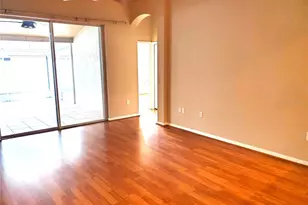 31354 Kirkshire Ct, Wesley Chapel, FL 33543 - Photo 3