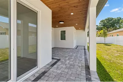 1810 W Erna Drive, Tampa, FL 33603 - Photo 45