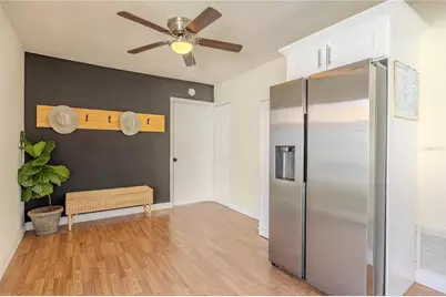 10002 Oakengate Place, Tampa, FL 33624 - Photo 15