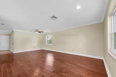3392 Dumaine Court, Clearwater, FL 33761 - Photo 5