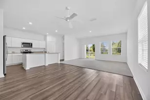 1363 Anchor Bend Dr, Ruskin, FL 33570 - Photo 9