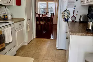 34541 Violet Dr N, Pinellas Park, FL 33781 - Photo 3