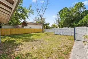 6385 31st St N, Saint Petersburg, FL 33702 - Photo 29