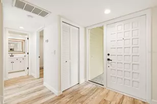 3130 Eagles Landing Cir W, Clearwater, FL 33761 - Photo 7