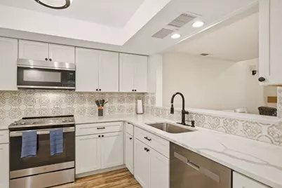 3130 Eagles Landing Circle W, Clearwater, FL 33761 - Photo 9