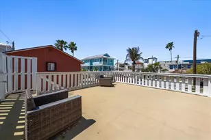 145 79th Ave, Treasure Island, FL 33706 - Photo 9