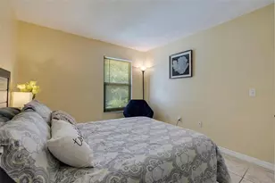 3001 58th Ave S, Saint Petersburg, FL 33712 - Photo 17