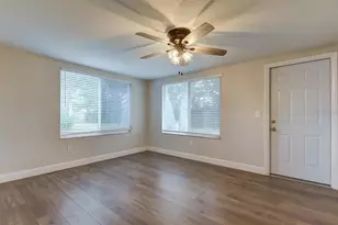 7144 Fairfax Dr, Port Richey, FL 34668 - Photo 27