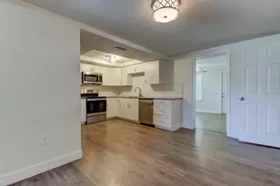 7144 Fairfax Dr, Port Richey, FL 34668 - Photo 7