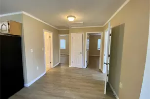 38313 Tucker Rd, Zephyrhills, FL 33542 - Photo 11