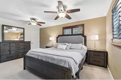 10127 Paradise Boulevard, Treasure Island, FL 33706 - Photo 29