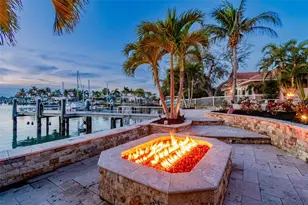 10127 Paradise Blvd, Treasure Island, FL 33706 - Photo 39