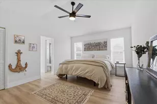 220 19th St, Palm Harbor, FL 34683 - Photo 5